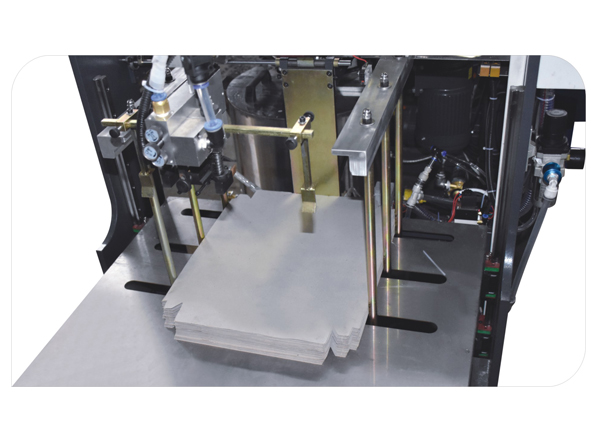 天地蓋制盒機的生產(chǎn)流程有哪些?